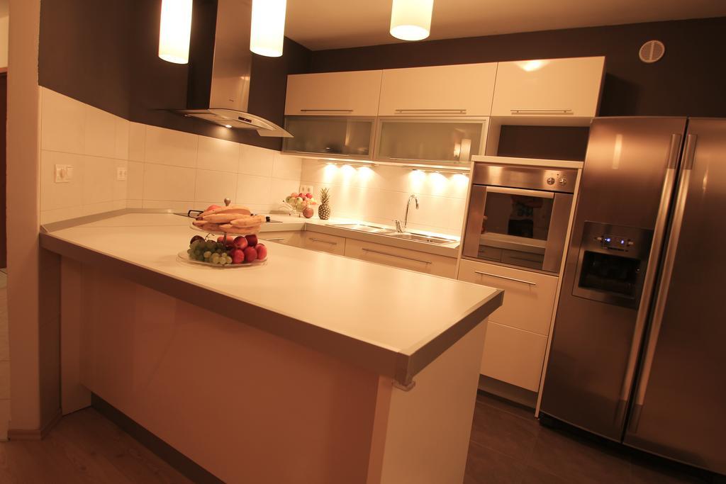 Apartment Lara Kastel Novi Exterior photo