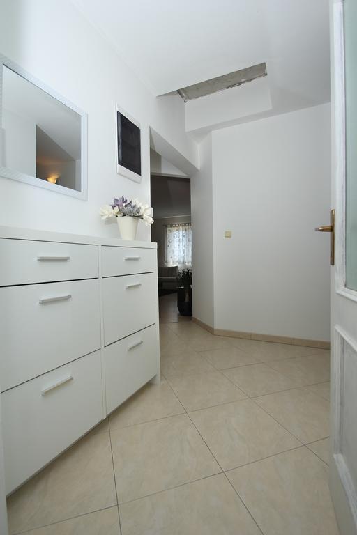 Apartment Lara Kastel Novi Exterior photo